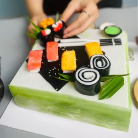 BÁNH SINH NHẬT RAU CÂU BỮA TIỆC SUSHI - GELLI - G0324004
