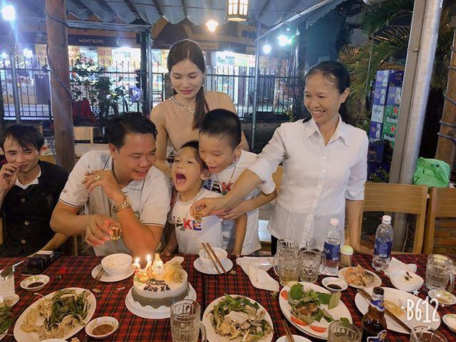 rau-cau-deo-gion-nhu-mot-nguoi-phu-nu-co-the-la-mon-qua-sinh-nhat-tang-bo-that-doc-dao-2.jpg